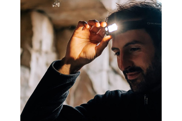 Най-добрите челници за лято 2025 са при нас: Olight , Speras , Mankerlight 