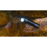 Olight Perun 2 2500lm.