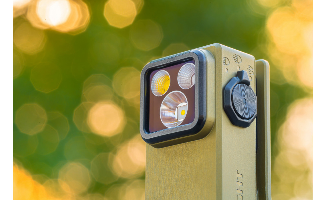 Olight Oclip Ultra е нужният аксесоар за всеки: Мини фенер с големи възможности