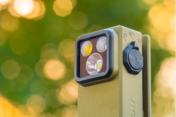 Olight Oclip Ultra е нужният аксесоар за всеки: Мини фенер с големи възможности