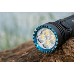 Olight Seeker 4 Pro 4600lm.